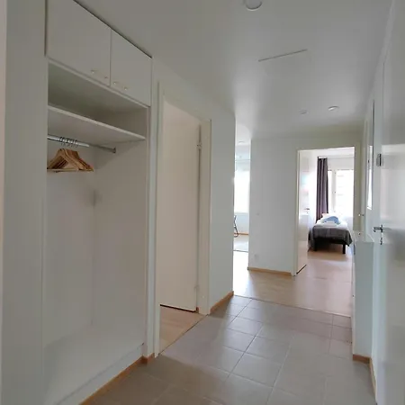 Spacious For 5 Huoneisto *