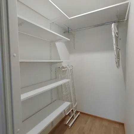 Spacious For 5 Oulu