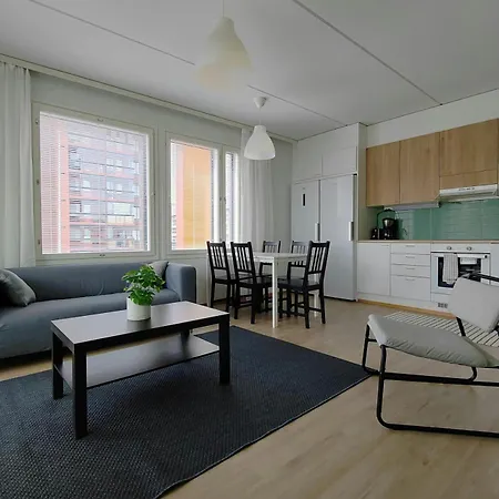 Spacious For 5 * Oulu